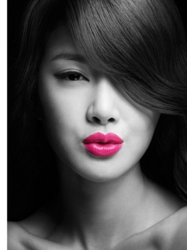 韩国黑白加红女性彩妆-化妆永远