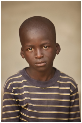 海地Tout Bagay Deja Byen - Haiti Portraits儿童画像