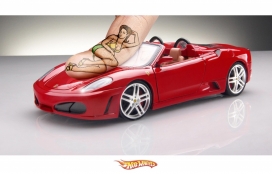 Hot Wheels汽车玩具平面广告