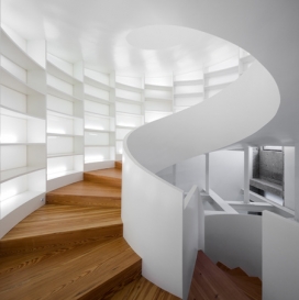 葡萄牙建筑师Manuel Maia-螺旋楼梯房屋
