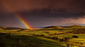 高清晰彩虹自然景观壁纸