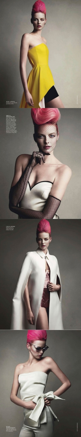 红发女郎-紧身胸衣和斗篷-Vogue澳大利亚