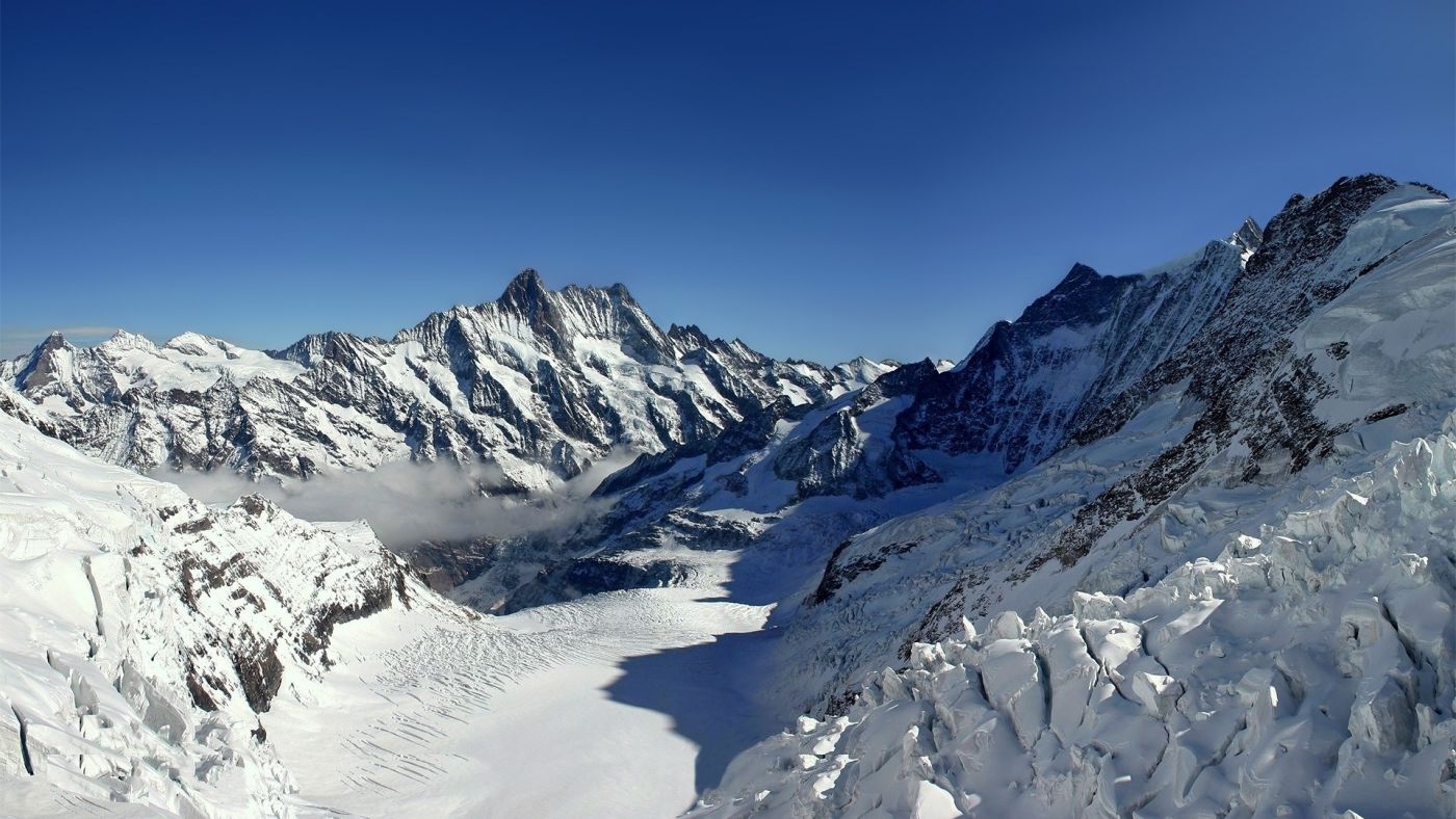 高清晰雪山壁纸