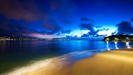 高清晰蓝色豪华海滩夜景壁纸