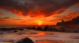 夕阳红海