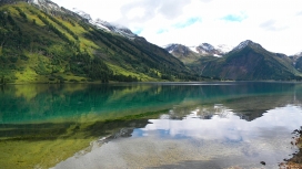 峰树清湖