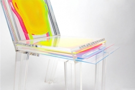自定义打印层的丙烯酸彩虹椅子-三个不同层次的印刷与彩色亚克力板，让您可以自定义它成为您自己的个人作品。