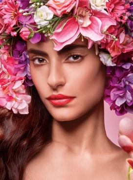 伊莲娜-Harpers Bazaar印度-绚丽的花卉人像美容