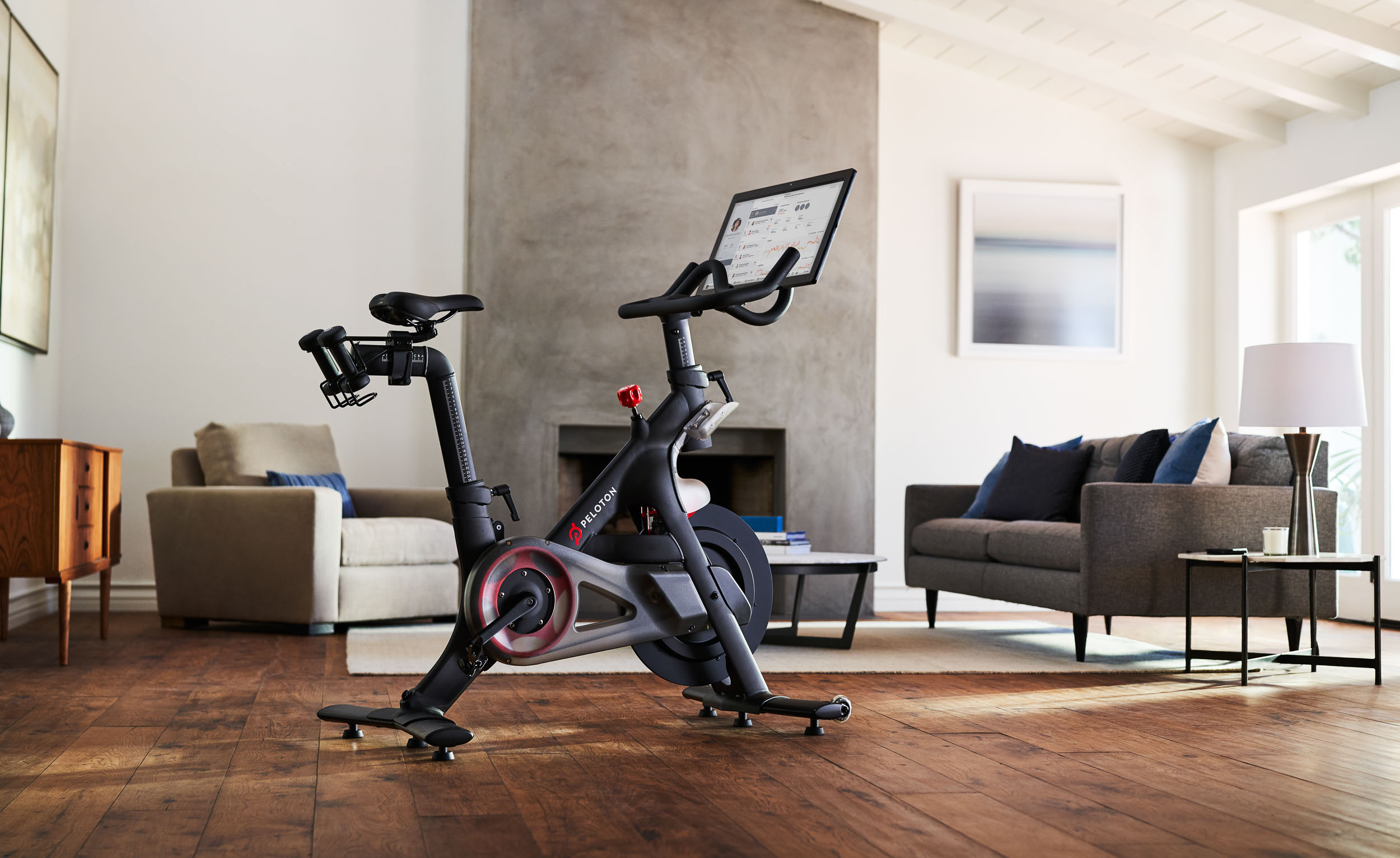 peloton-室内运动自行车健身器材