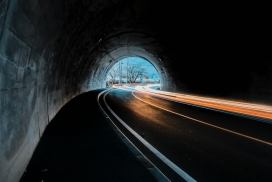 隧道极速车流光束