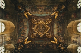 富丽堂皇的教堂穹顶雕刻壁画
