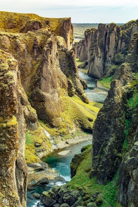 冰岛的史诗峡谷