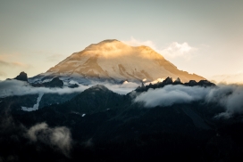 雾气山