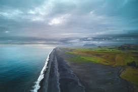 蓝色海岛海岸线