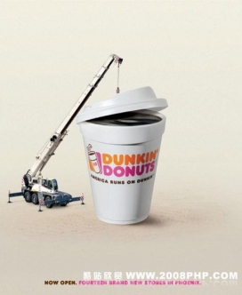 Dunkin Donuts咖啡杯子广告
