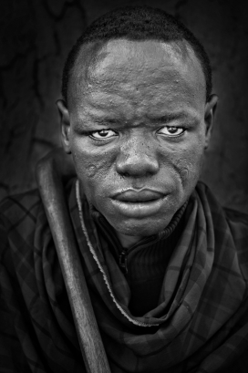 肯尼亚马赛村居民纪实黑白肖像作品