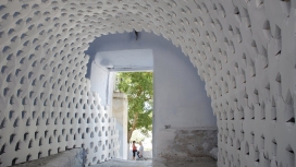 Daphne星型晶体城堡废墟隧道围墙-24°Studio设计机构作品