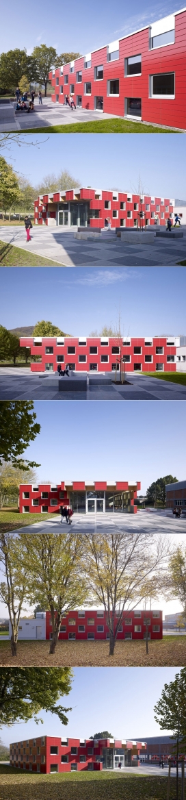 Salmtal红色方块魔方中学食堂建筑-德国SpreierTrenner建筑师事务所作品