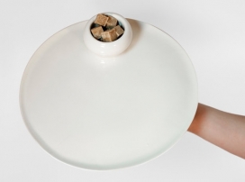 DOT陶瓷托盘-比利时布鲁塞尔Miriam Liebana工业设计师作品