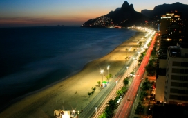 巴西海滩海岸线夜景