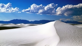 雪白色的沙漠