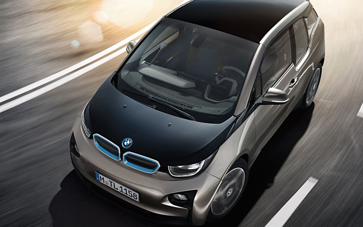 俯拍宝马全新纯电动bmw i3汽车壁纸