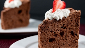 草莓巧克力蛋糕壁纸