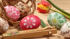 可爱的手绘复活节彩蛋