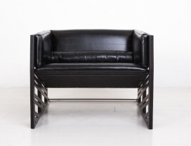 黑色橡木皮革Gärdesgård休闲椅-灵感来自斯堪的纳维亚栅栏