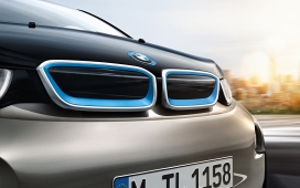 可爱小巧的宝马全新纯电动汽车BMW i3壁纸