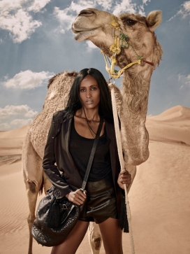 骆驼女-瑞典CHIC杂志人像
