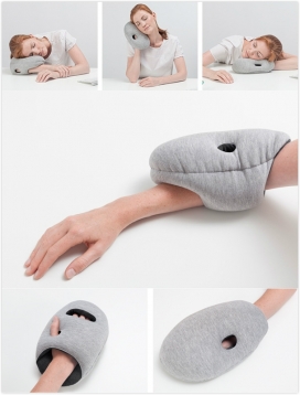 OSTRICH手腕枕头-体积小，结构紧凑，易于与您依靠