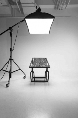 马蒂亚斯・基什内尔-采用自行车零件制作的椅子，都是采用手工缝制和橡胶编织创造