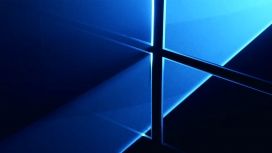 高清晰微软Windows 10 Hero-蓝色炫光待机壁纸下载