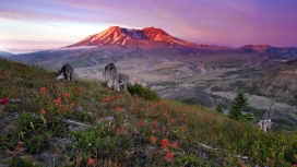 高清晰火山壁纸