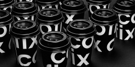 鲜明的设计-COFIX-超黑酷咖啡饮料包装设计。大胆的文字，现代化的无衬线字体，清晰的黑白，给用户提供美味又实惠的视觉