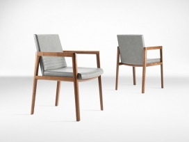 Gunlocke . Lily-皮垫木质扶手椅设计