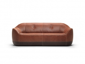 为Natuzzi Italia打造的舒适Furrow沙发-看起来与旧棒球手套具有相同的柔软光滑感