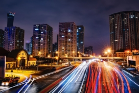 高清晰城市夜景车流壁纸