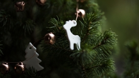 高清晰圣诞节小鹿礼物壁纸