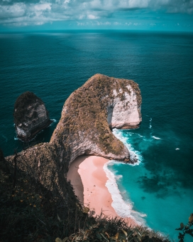 高清晰象鼻岛海景壁纸