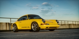 Porsche 911 Singer-保时捷911黄色跑车