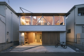 日本102平米的“回”字小住宅