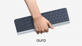 Aura用视网膜投影取代的移动无线键盘