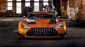 橘橙色奔驰GT3跑车