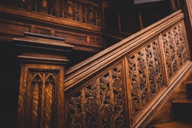 欧式复古木质楼梯扶手