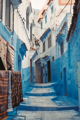 圣托里尼岛蓝色巷子图片