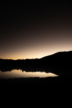 夕阳湖美景