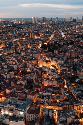 土耳其城市夜景图
