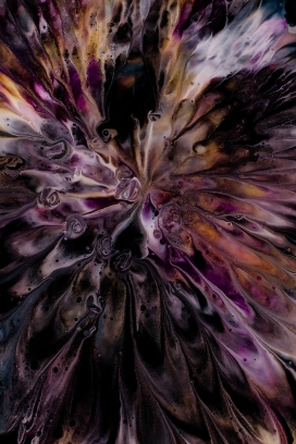 抽象的紫褐色液态花纹图